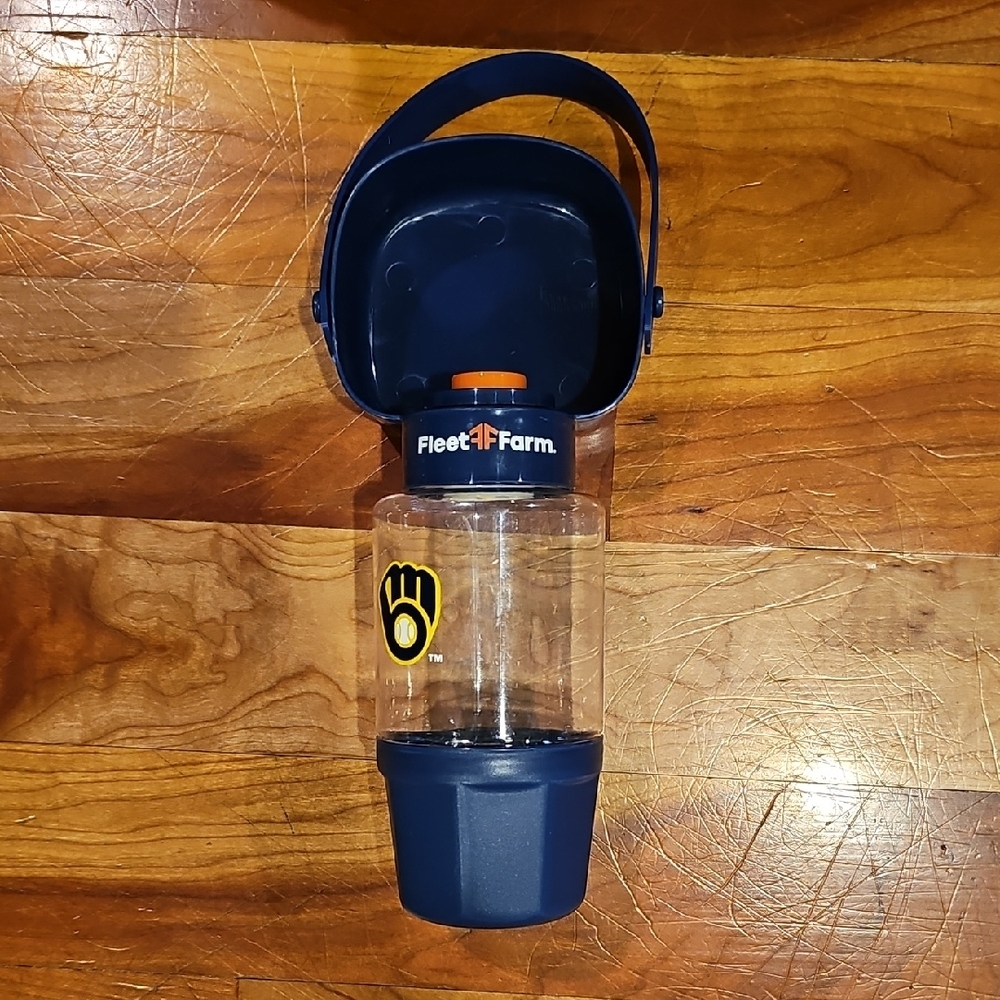 Milwaukee Brewers Pet Water Bottle